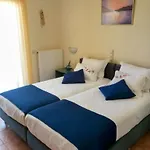 Luxury Beachfront Poseidon Artemisiou παραθαλάσσια στην βόρεια εύβοια για φιλοξενία 9 ατόμων * Artemisio