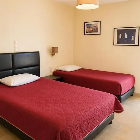 Luxury Beachfront Poseidon Artemisiou παραθαλάσσια στην βόρεια εύβοια για φιλοξενία 9 ατόμων *